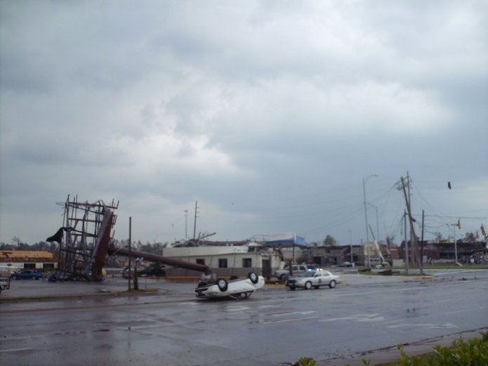 The intersection of 15th Street and McFarland Blvd. immediately after the tornado passed. Photo Credit: Janece Maze